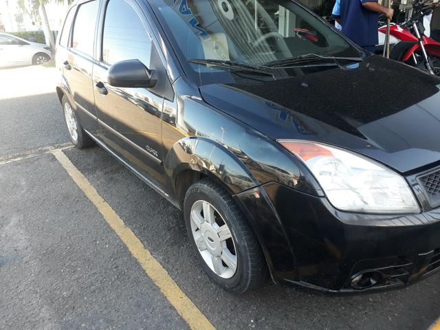 Fiesta hatch 2009 completo show. aceito carta. financio ate 48 x cartao 12 x