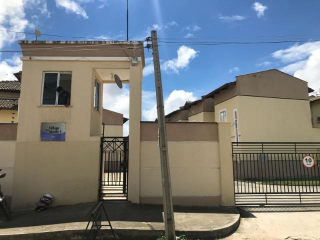 Alugo excelente Casa Duplex em condomínio fechado com piscina - Foto 7