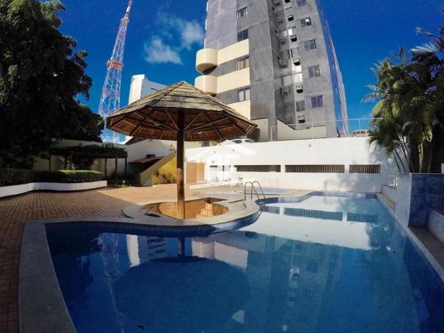 Apartamento no Farol com 4/4 sendo 3 suítes - Ótima localização, ligue já - Foto 2