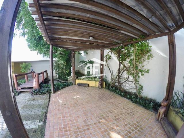 Apartamento no Farol com 4/4 sendo 3 suítes - Ótima localização, ligue já - Foto 6