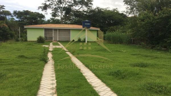 Rural sitio com 3 quartos - Bairro Centro em Acorizal