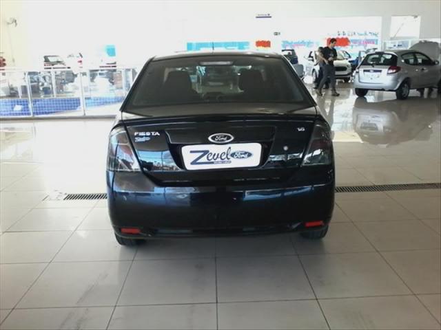 Ford Fiesta 1.6 Rocam Sedan 8v - Foto 5