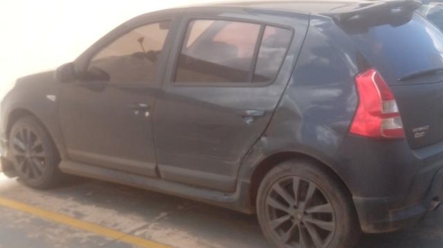 Carro Sandero
