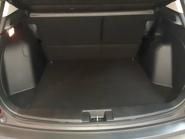 Vendo ou troco Honda Hr-v Touring 1.8 2017-2018 AT CVT R$91.900,00 - Foto 11