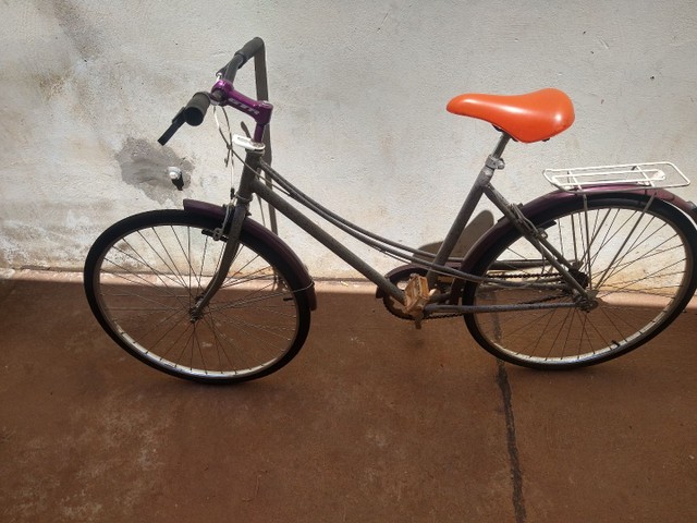 Bike Caloi e Sesi, R$ 300 cada. - Foto 4