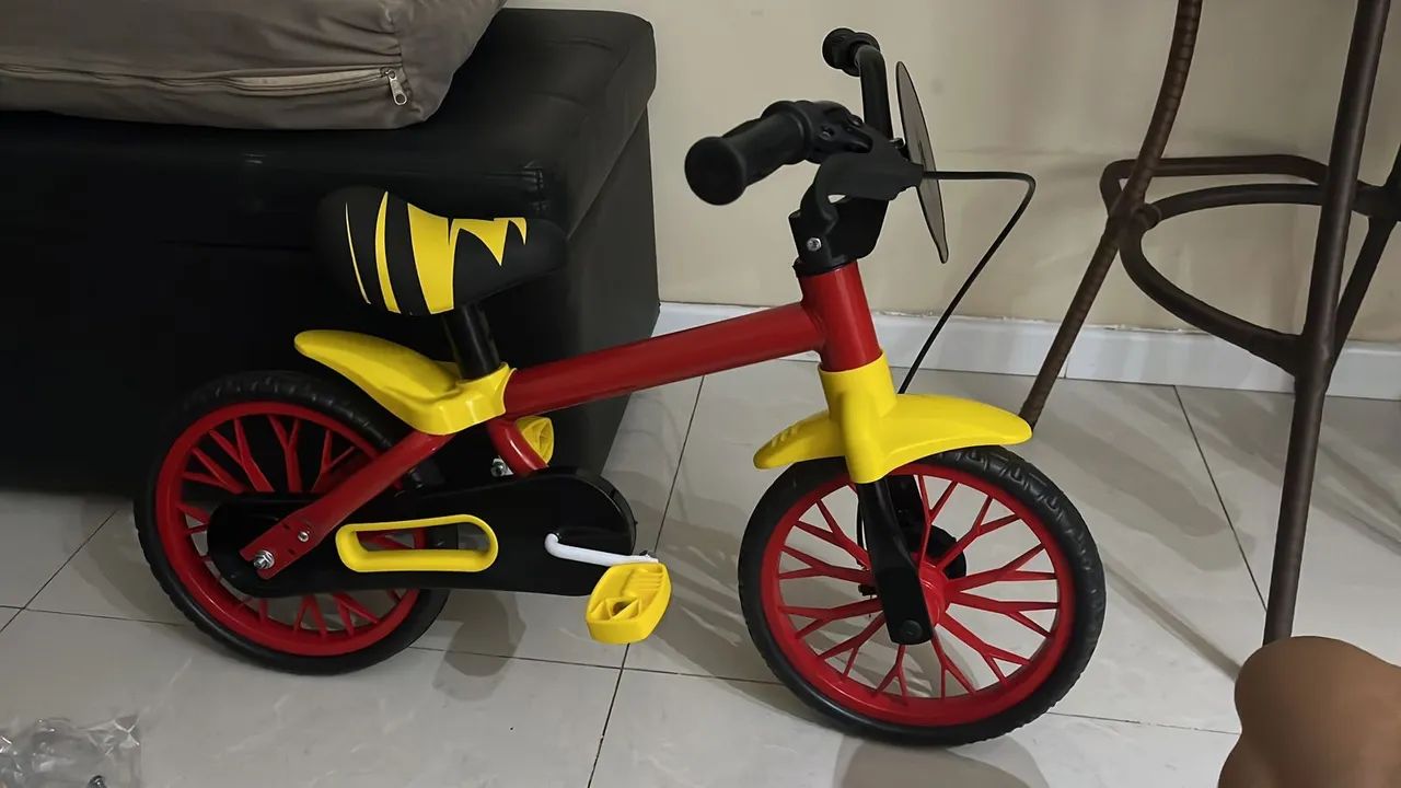 Bicicleta infantil aro 12 - Foto 2