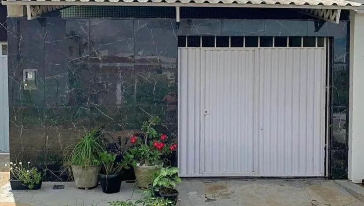 - Casa na Cidade Olímpica