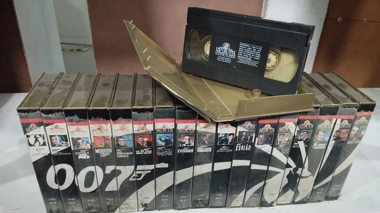 Coleção 007 Completo Fita VHS - Brechokinho  - Foto 3