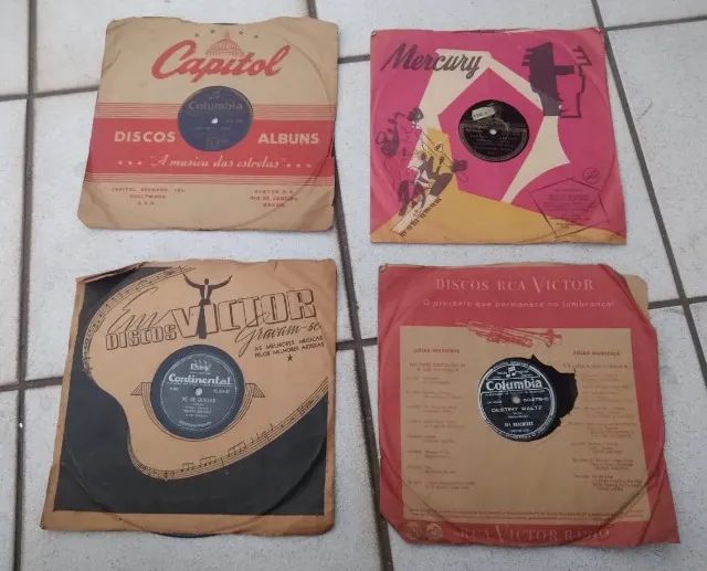 Lote com 4 discos antigos 78 rotacoes - baquelite