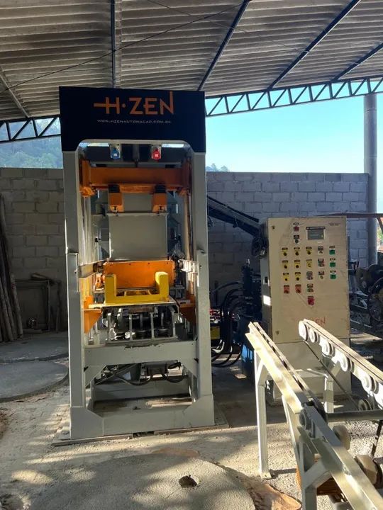 Máquina de Bloco/Paver Automática Hzen HZ04