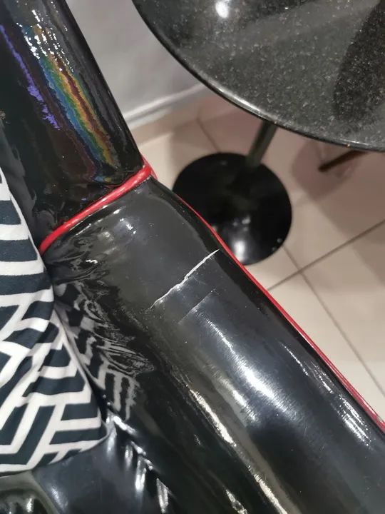 Poltrona de Couro Preta Luxuosa - Foto 6