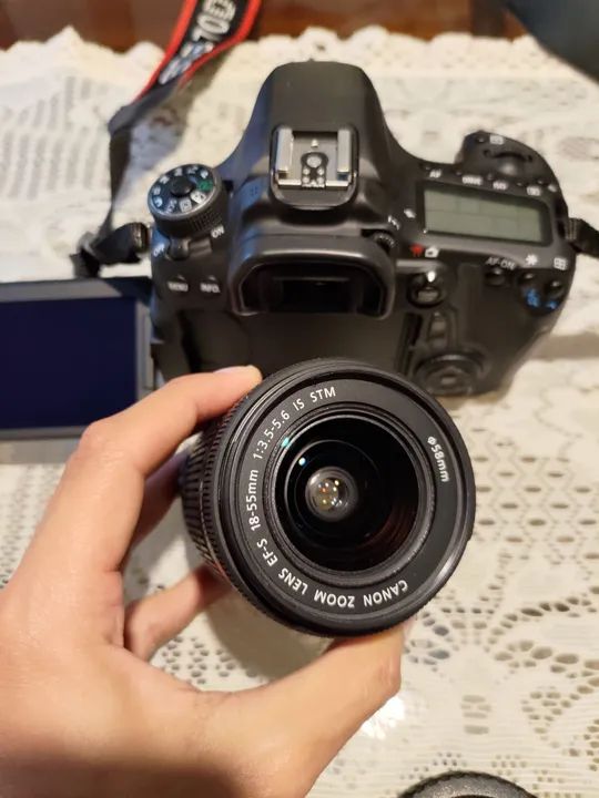 Câmera Canon 70d kit 18-55mm + bateria original