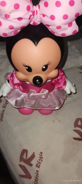 Boneca Minnie Mouse - Foto 3