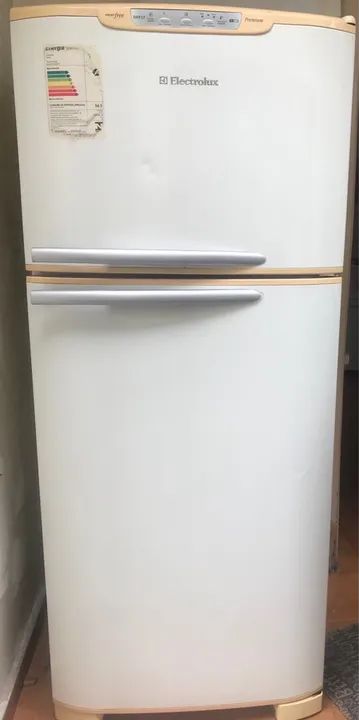 Geladeira Eletrolux Dff37 Frost Free 353l