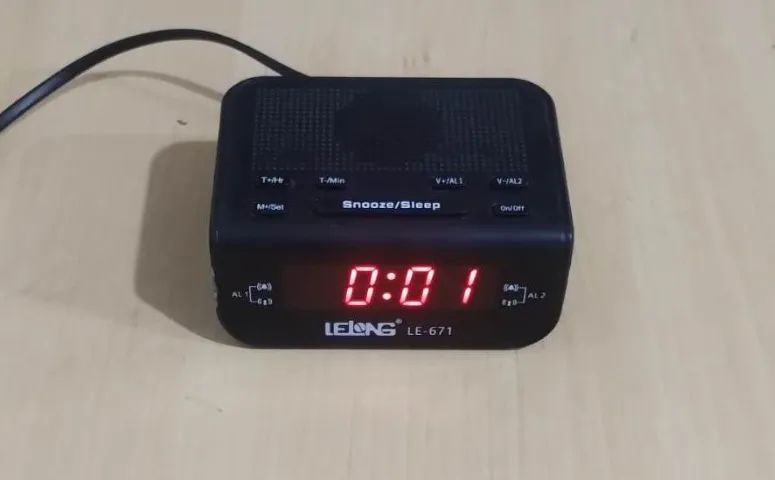 Relogio Digital Lelong Energia/Pilha