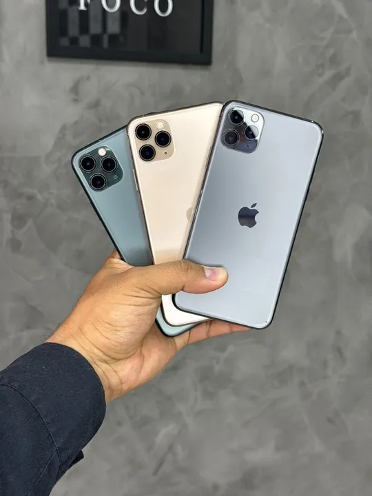 ? IPhone 11 Pro Max 64gb / Preto/ Gold / verde / Manaus