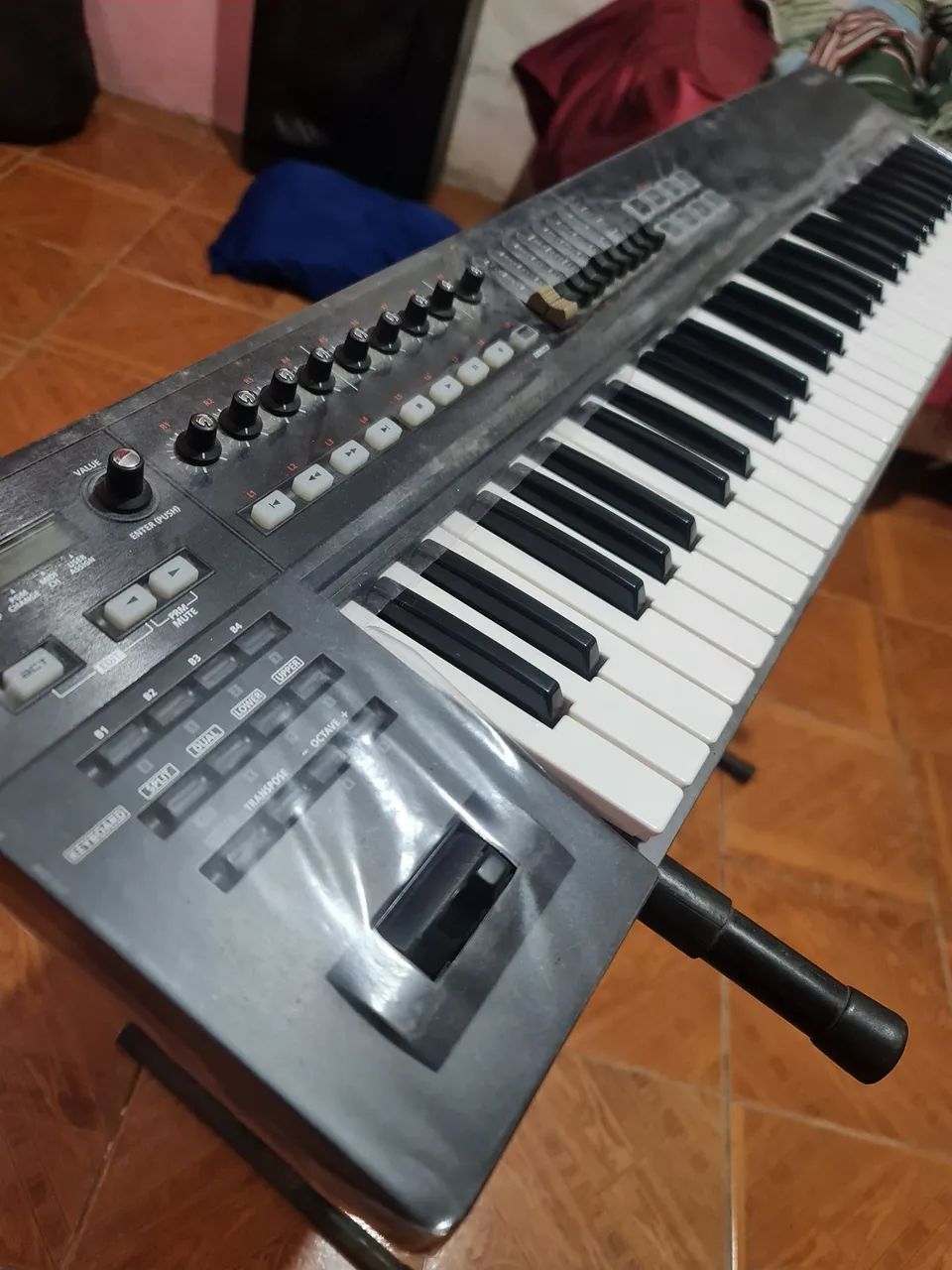 Vendo teclado Roland A800 pro Midi estado de novo, barato.. - Foto 4