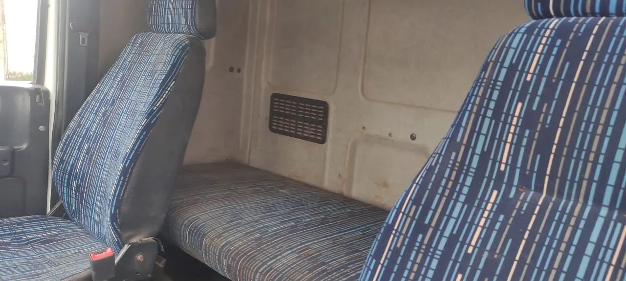 IVECO 450E32 Caçamba Ano 2008 6x2 - Foto 4