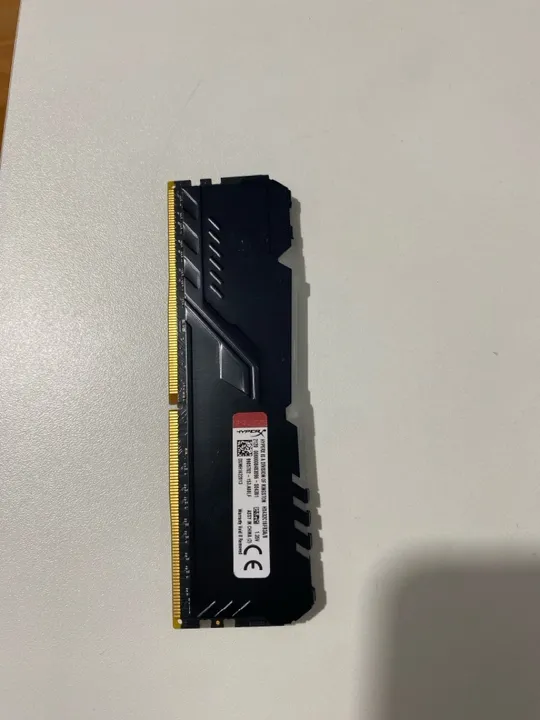 Memória RAM 8GB DDR4 Kingston Fury Beast 32000MHz
