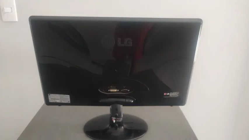 MONITOR  TV LG 26 POLEGADAS  - Foto 2