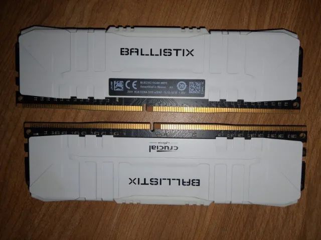 Vendo Duas Memória Ram 8Gb Cada