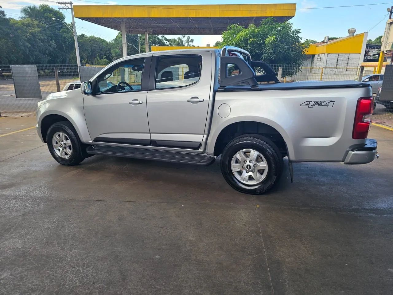 S10 LT 2.8 4X4 DIESEL AUT 2014 AC TROCAS  - Foto 2