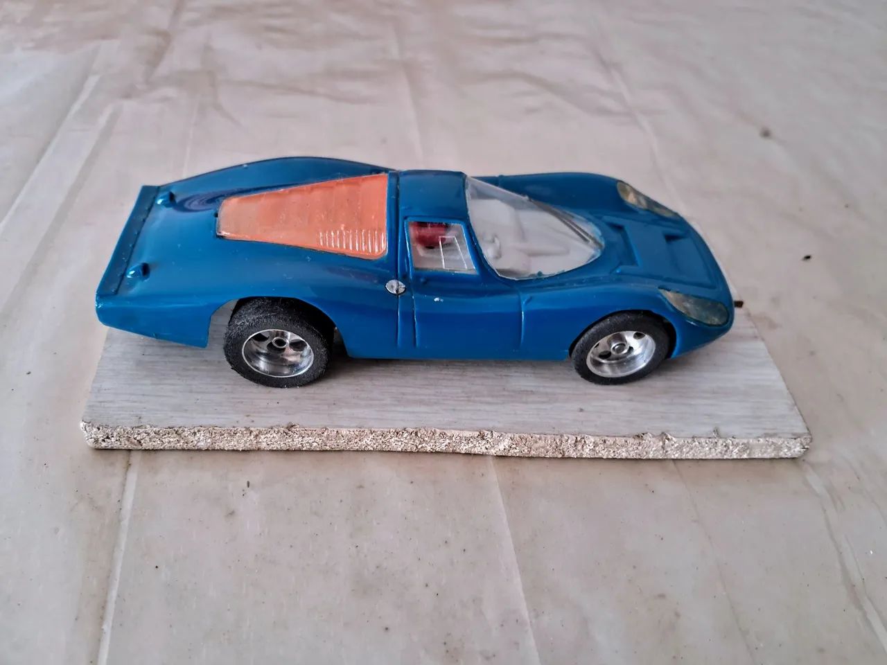 Carro de autorama estrela Porsche década de 60. - Foto 4