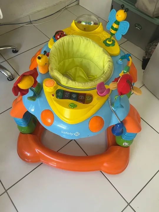 Andador musical para bebê Safety - Foto 4