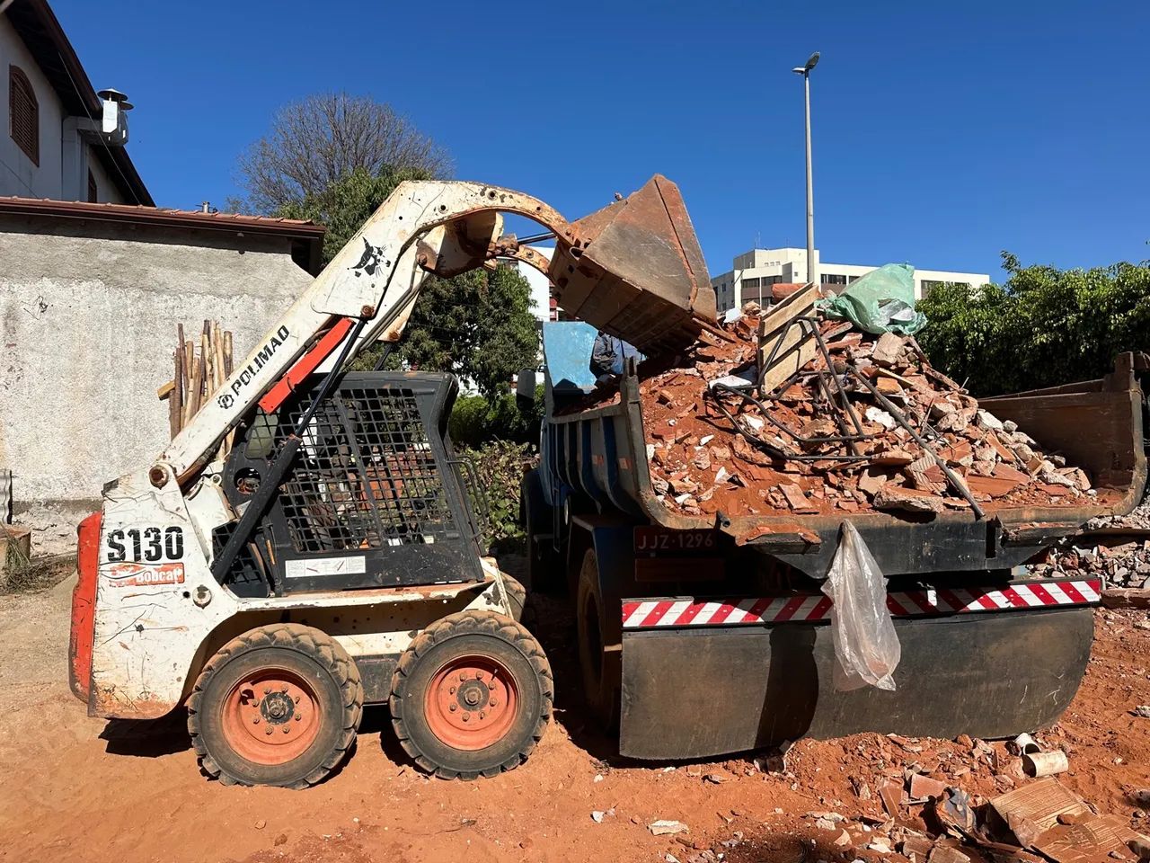 Bob cat para sua obra - Foto 4