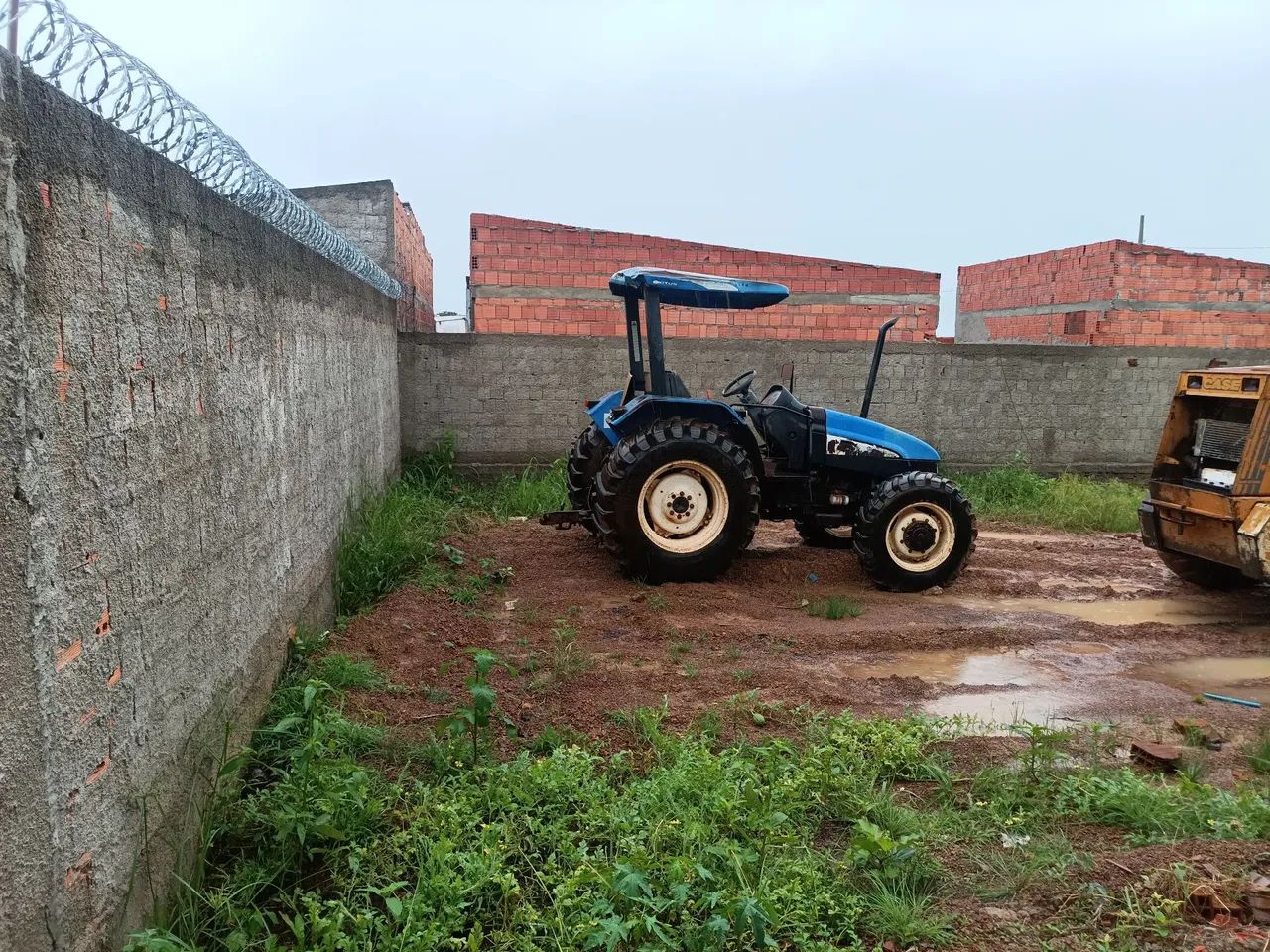 Trator Agrícola New Holland TL75E  - Foto 3