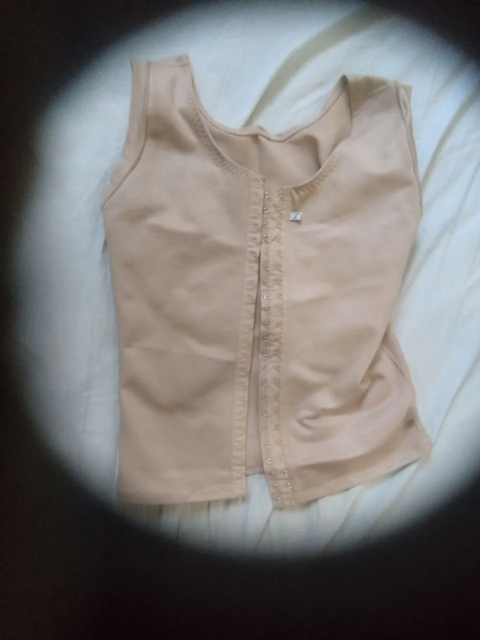 Camisa elástico pós cirurgia ou dia a dia