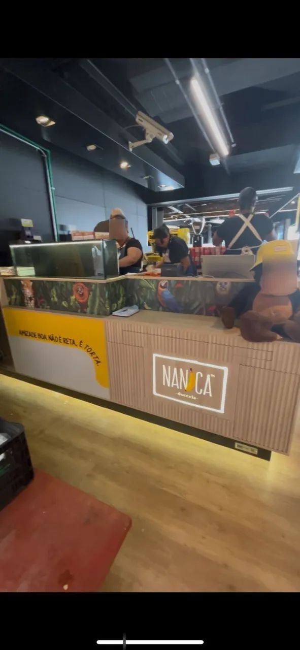 QUIOSQUE Móvel em MDF 3504x675x920mm, chapa de MDF 15mm amadeirado externo, parte interna  - Foto 2