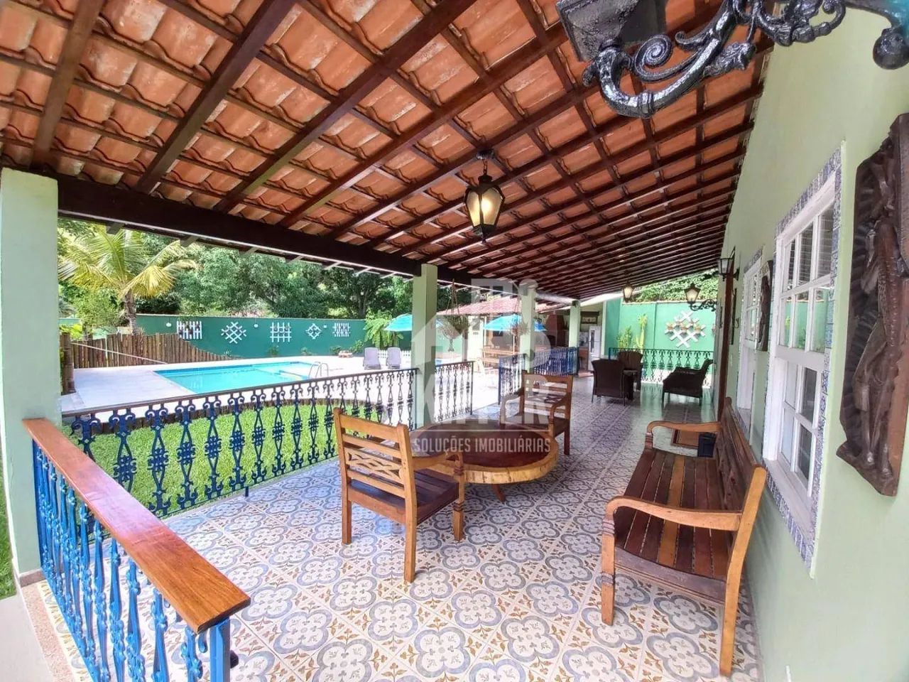 Chácara à Venda com 3 Casas, 5 quartos, Piscina e Área de Lazer, terreno de 1.200,00m² em  - Foto 6