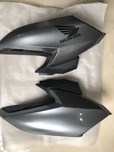 Par de carenagens laterais Honda