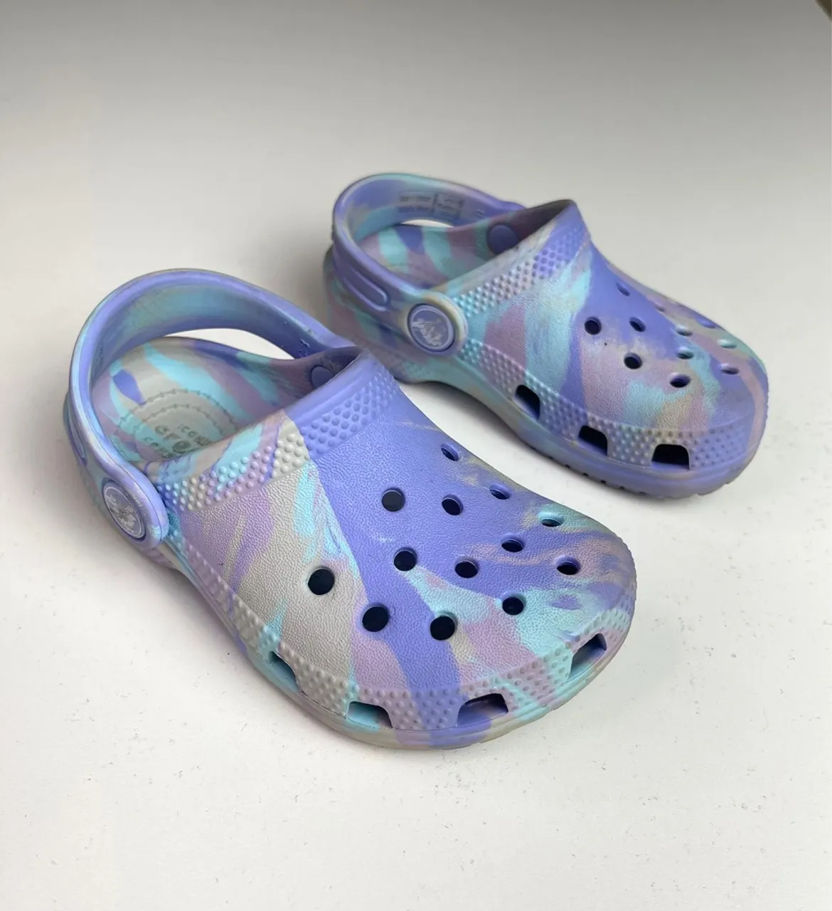 Crocs infantil