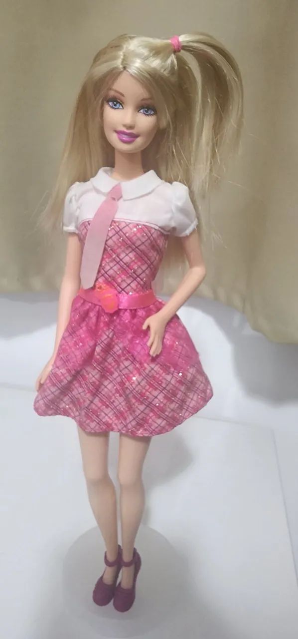Barbie Blair Escola de Princesas