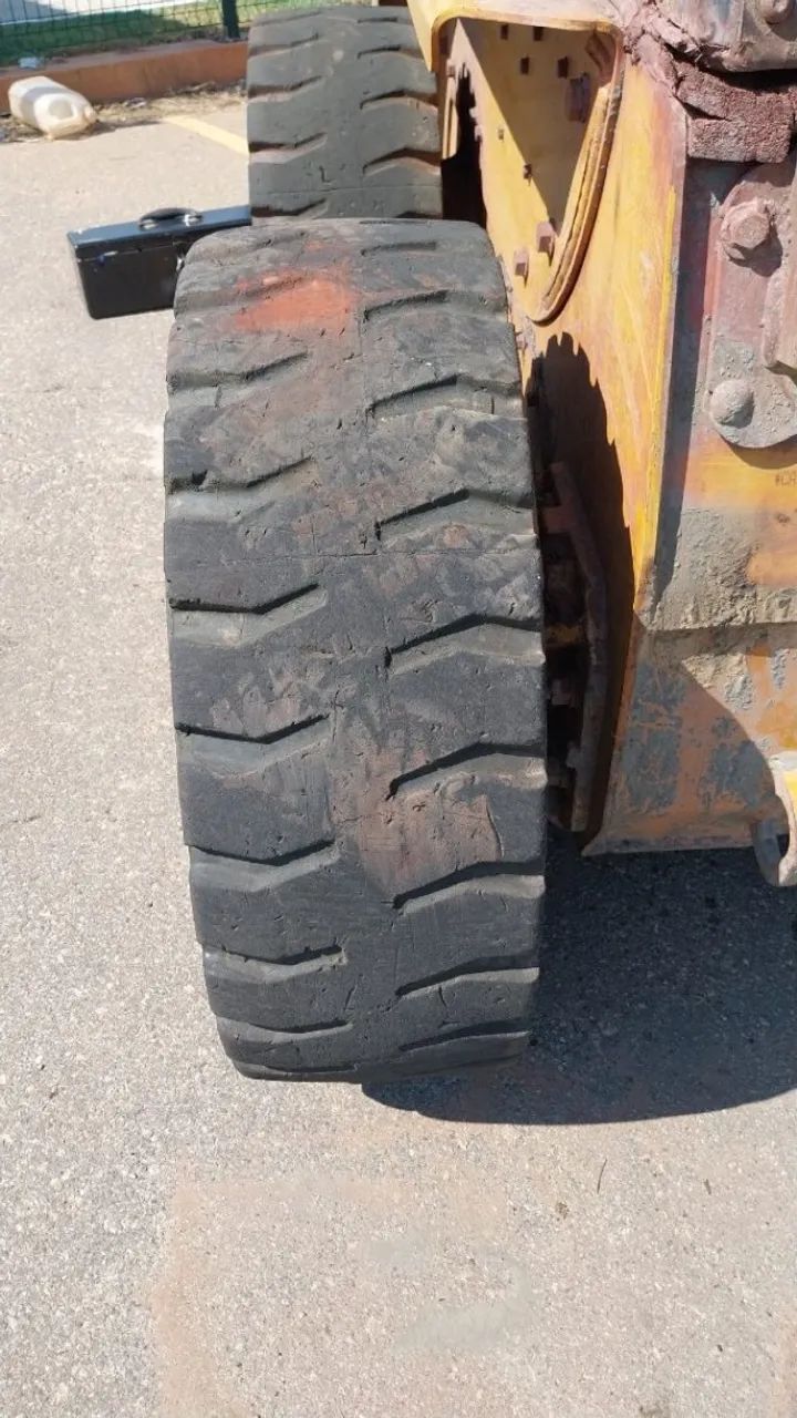 mini carregadeira caterpillar 226 ano 2022 - Foto 10