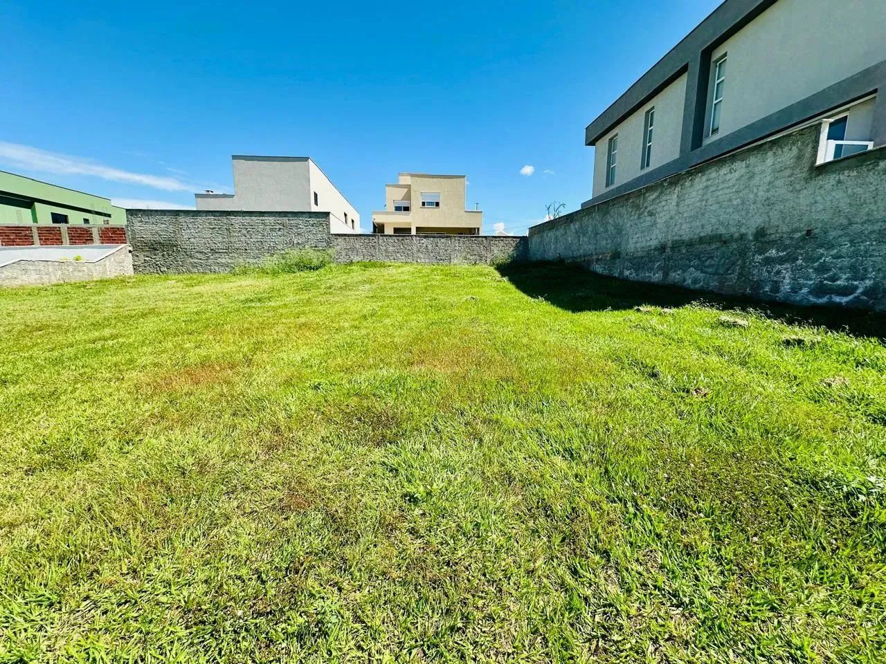 LOTE JARDINS NÁPOLES  |    CONDOMÍNIO FECHADO FGR   |  PRÓXIMO A PORTARIA   |  SENADOR CAN - Foto 5