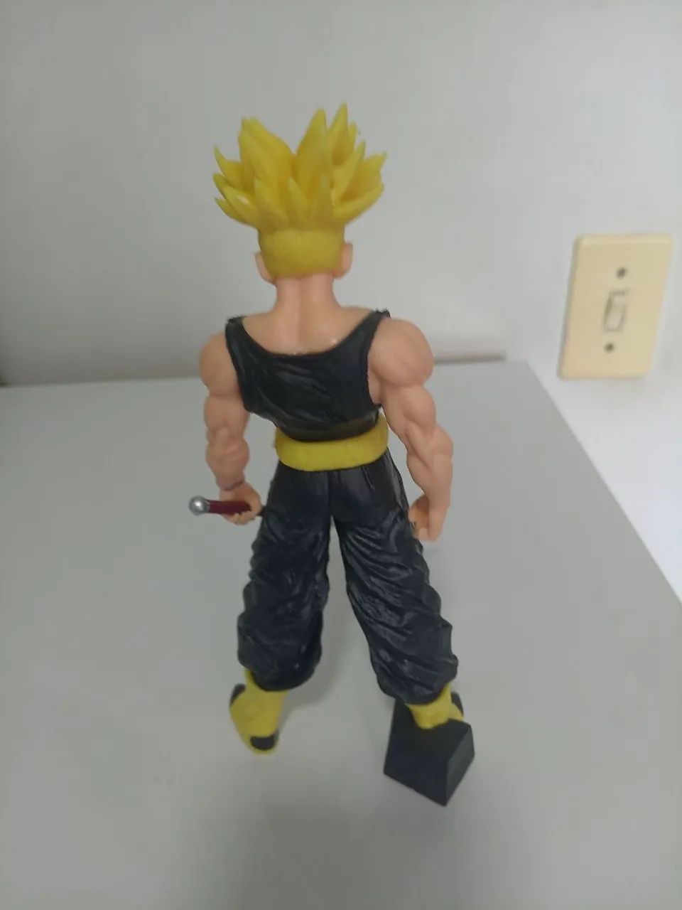 Boneco Dragon Ball Z - Trunks do Futuro - Foto 4