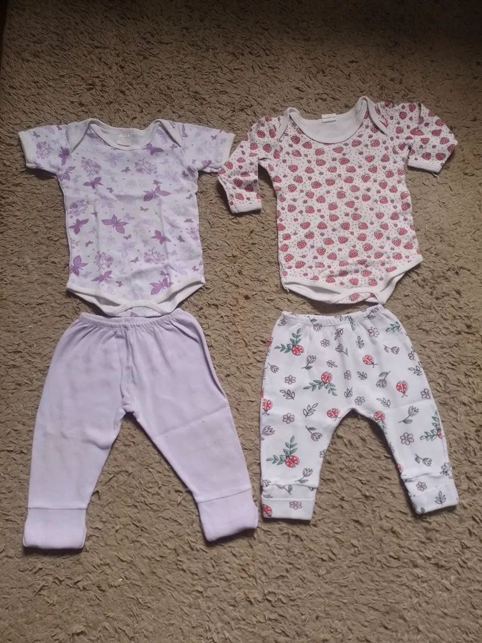Conjunto Bebê Body e Calça - tamanho G( 3/6 meses )