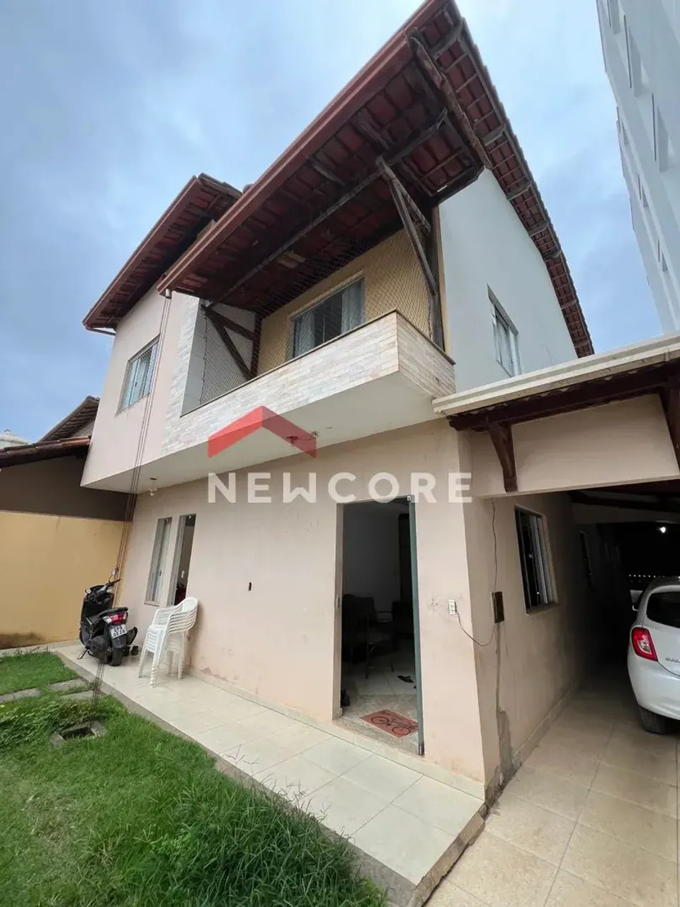 Casa em Rua Philadelpho Coutinho Araújo - Alfa Sul - Manhuaçu/MG