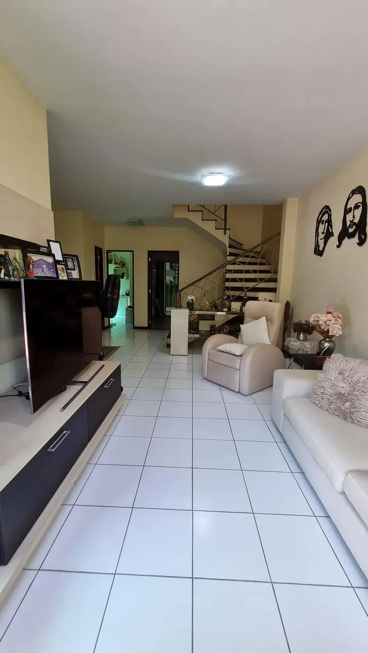 Bacelar Imóveis vende excelente casa no Cidade Jardim I, duplex, com 4 quartos, Parque Ver