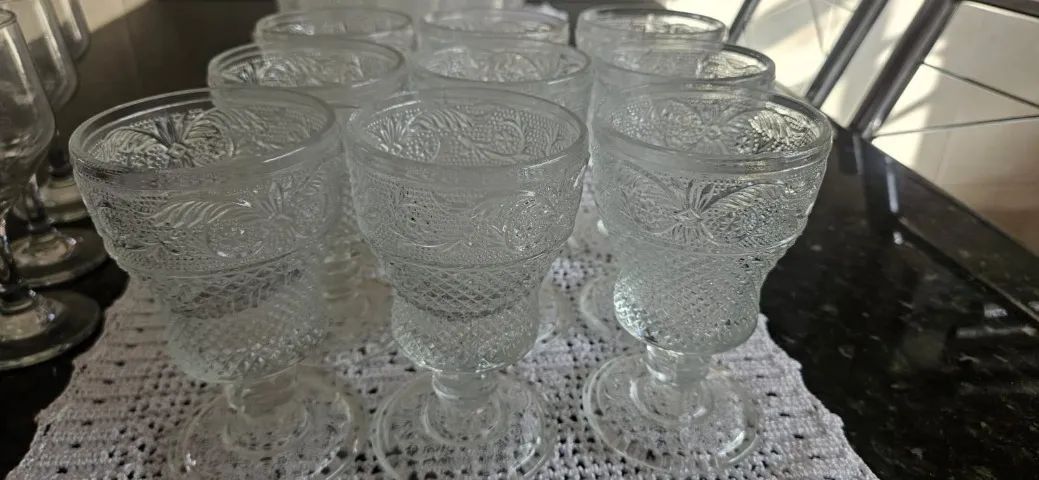 Jogo de 9 tacas vintage