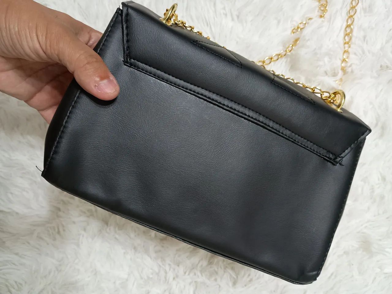 Bolsa Feminina DG Preta com Detalhe Dourado - Foto 3