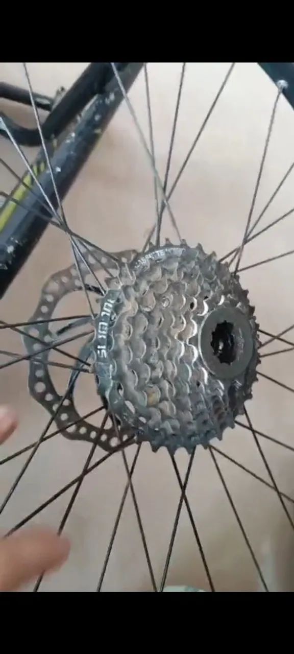 Cassete Shimano K7 8v HG200 12/32d - Foto 2