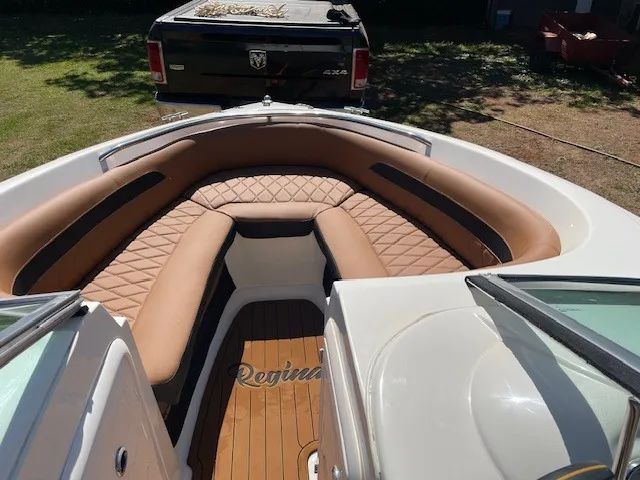 Lancha Ventura 220 motor Evinrude E-Tech 150 - Foto 4