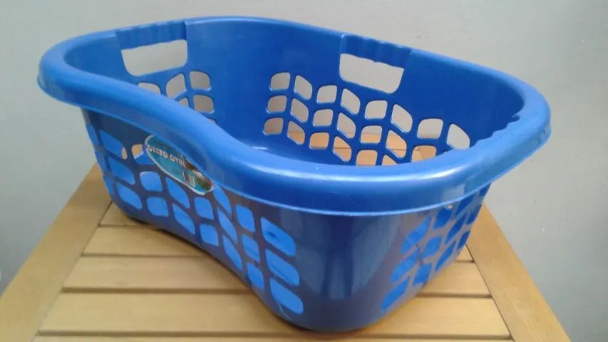 Cesto para roupas de plastico telado, oval - 32 litros - 817 - Agraplast - Foto 2