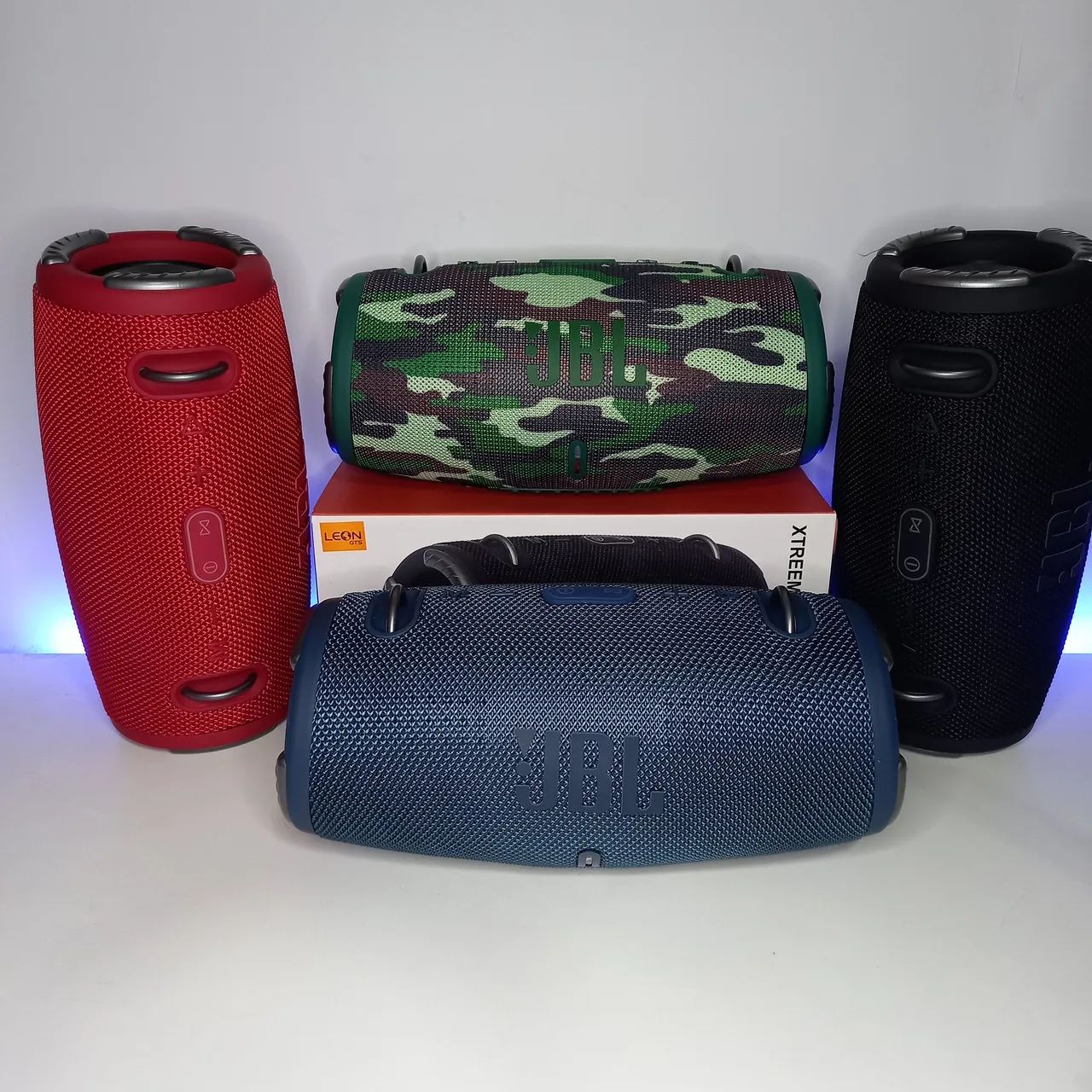 Caixas de Som JBL Xtreme 3 pequena - Novas