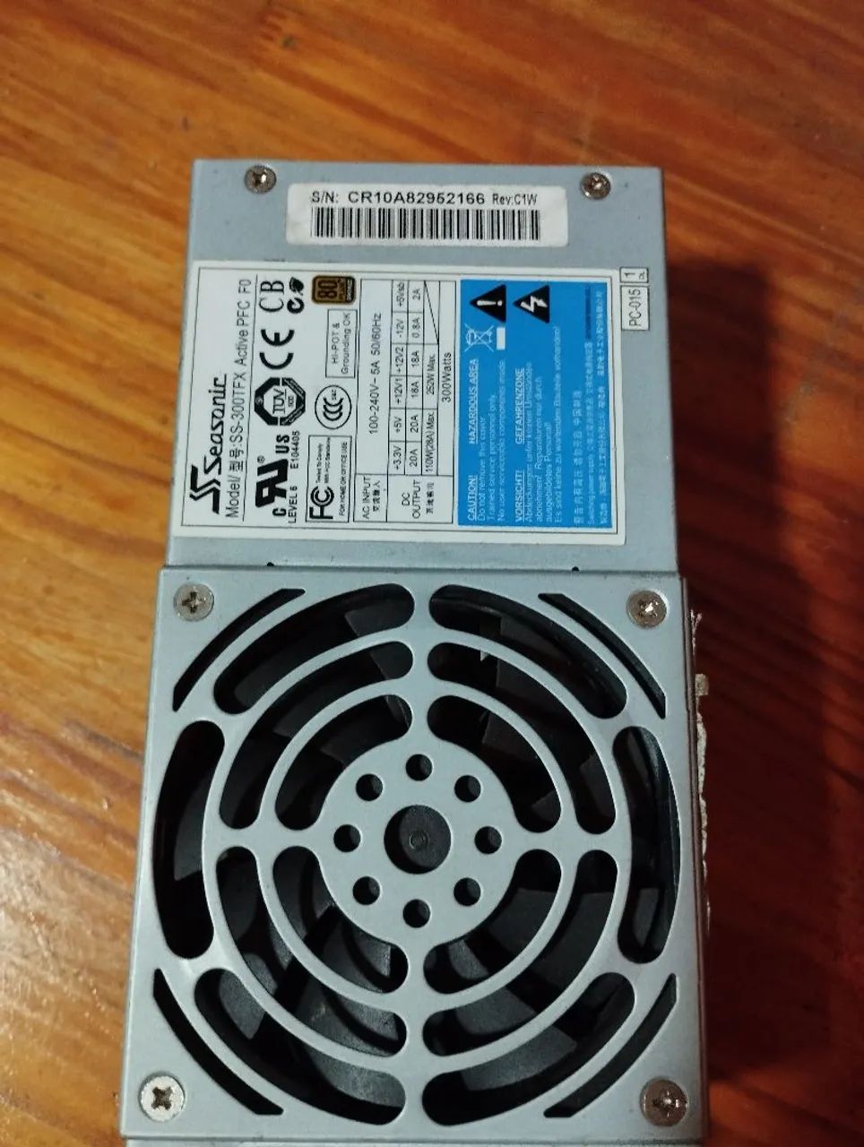 Fonte de PC Seasonic SS-300TFX 300W