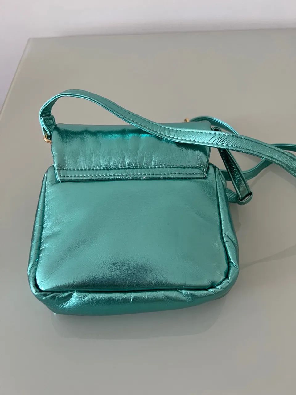 Bolsa feminina de ombro verde metalizada - Foto 6